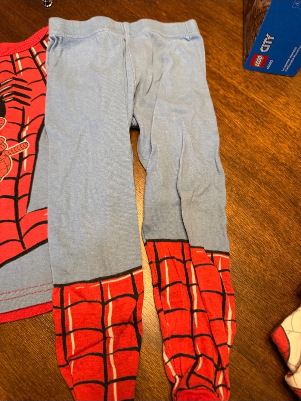 Spider-Man Kids Pajama Set - Red, Blue, White size 4T